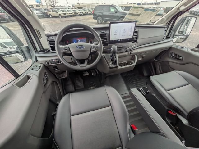 New 2026 Ford Transit 250 148 Medium Roof w/ Load Area Protection Package image 9
