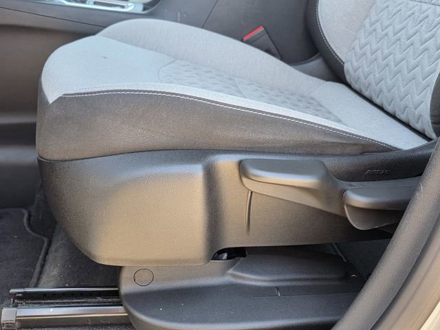 Used 2024 Chevrolet Equinox LS image 10