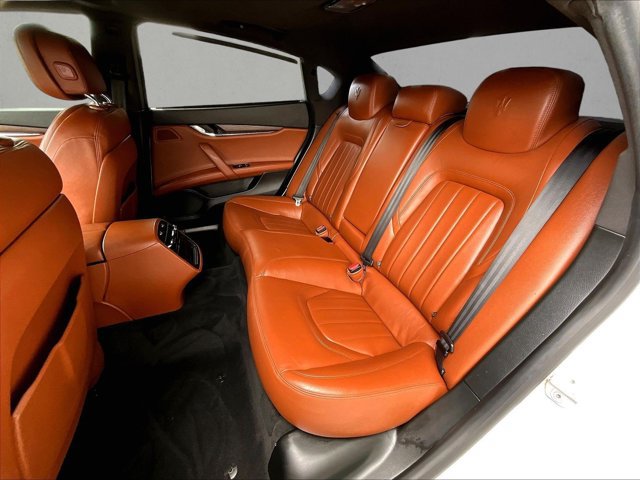 Used 2018 Maserati Quattroporte S RWD image 24