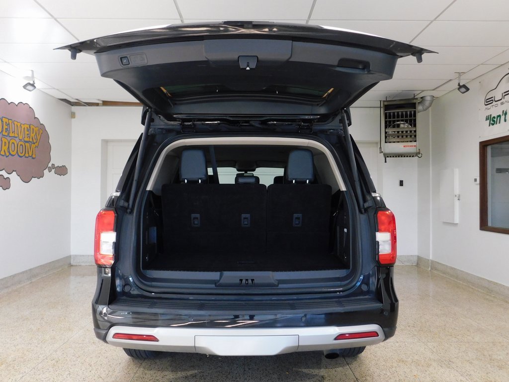 Used 2024 Ford Expedition XLT image 79
