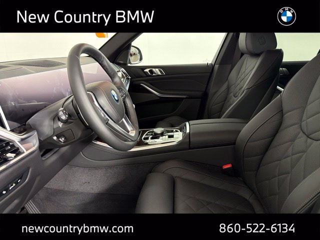 New 2026 BMW X5 xDrive50e w/ Premium Package AWD/4WD image 11