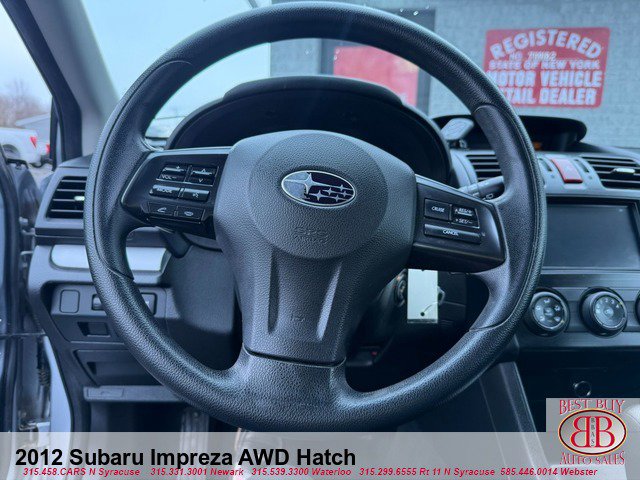 Used 2012 Subaru Impreza 2.0i Premium AWD/4WD image 16