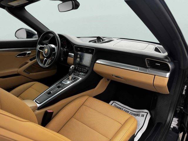 Used 2019 Porsche 911 Targa 4 AWD/4WD image 39