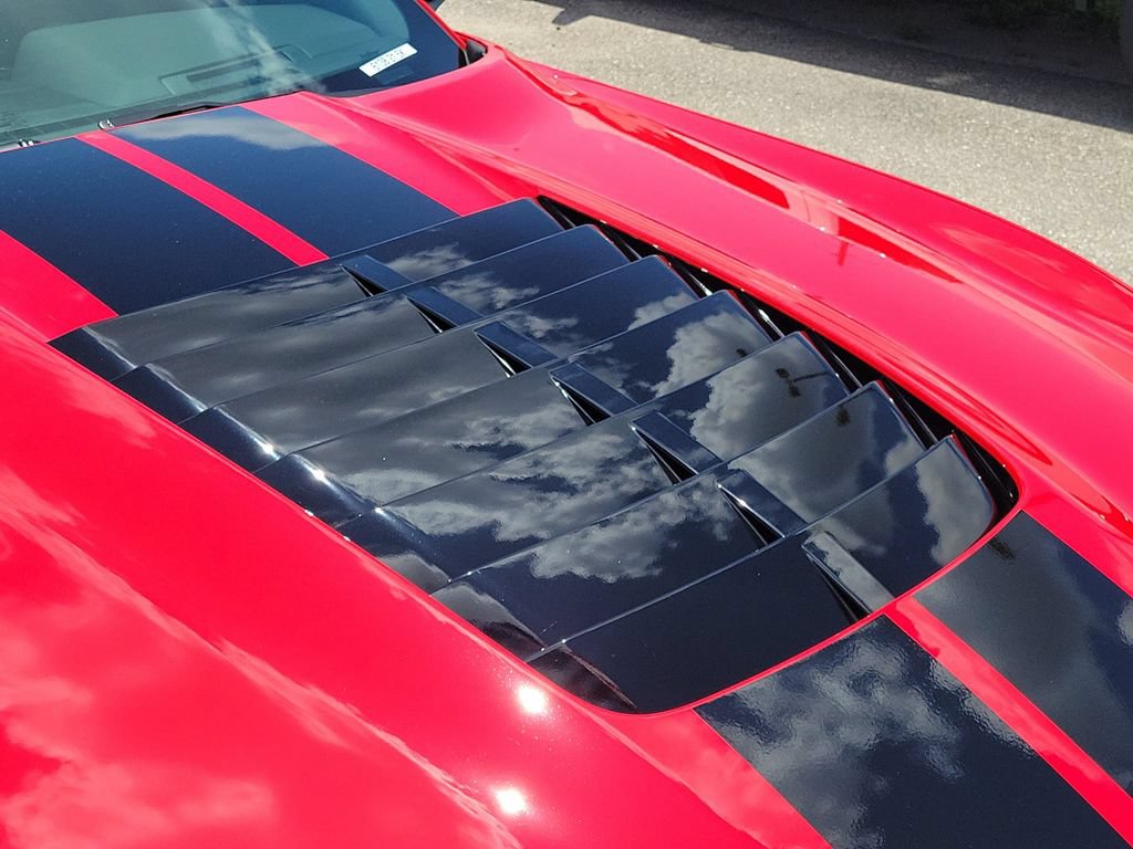 Used 2021 Ford Mustang Shelby GT500 w/ Technology Package RWD image 9