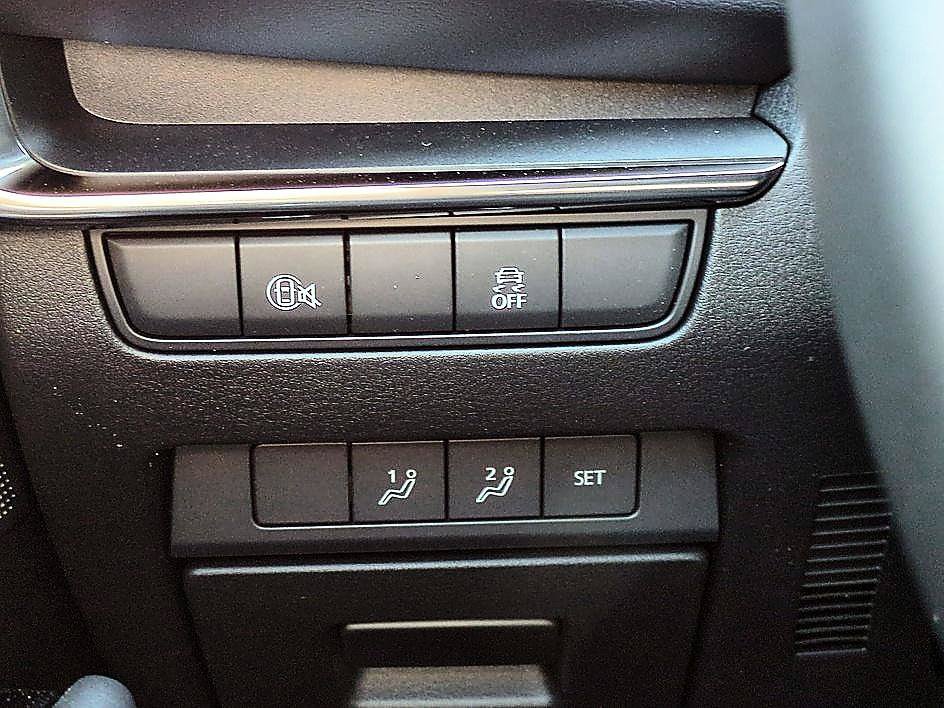 New 2026 MAZDA MAZDA3 2.5 S Hatchback w/ Premium Pkg FWD image 15