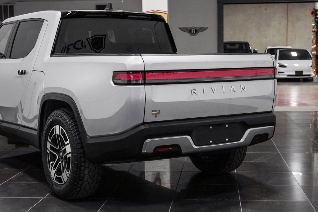 Used 2022 Rivian R1T Launch Edition image 16