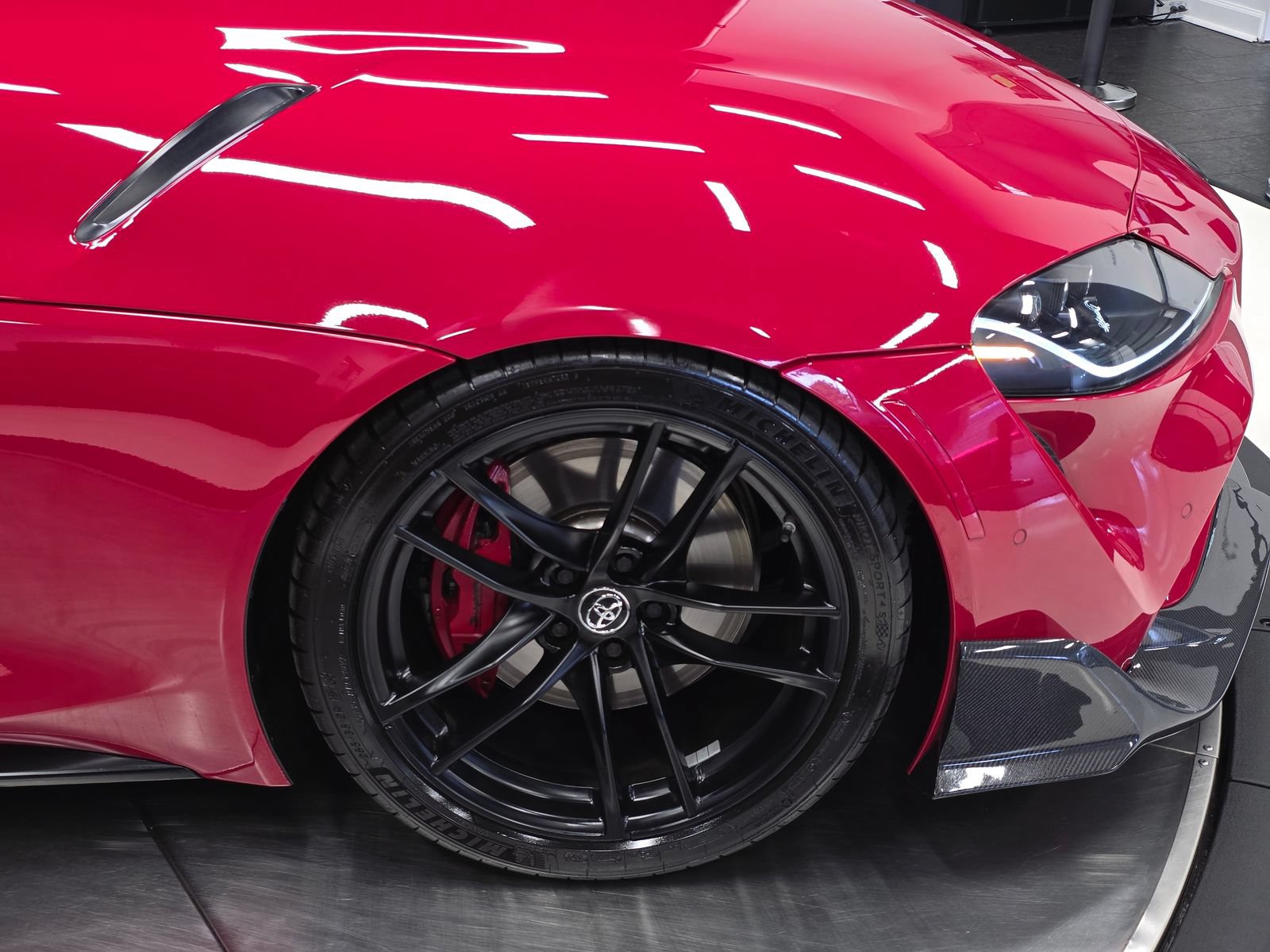 Used 2020 Toyota Supra Launch Edition w/ Driver Assist Package RWD image 42