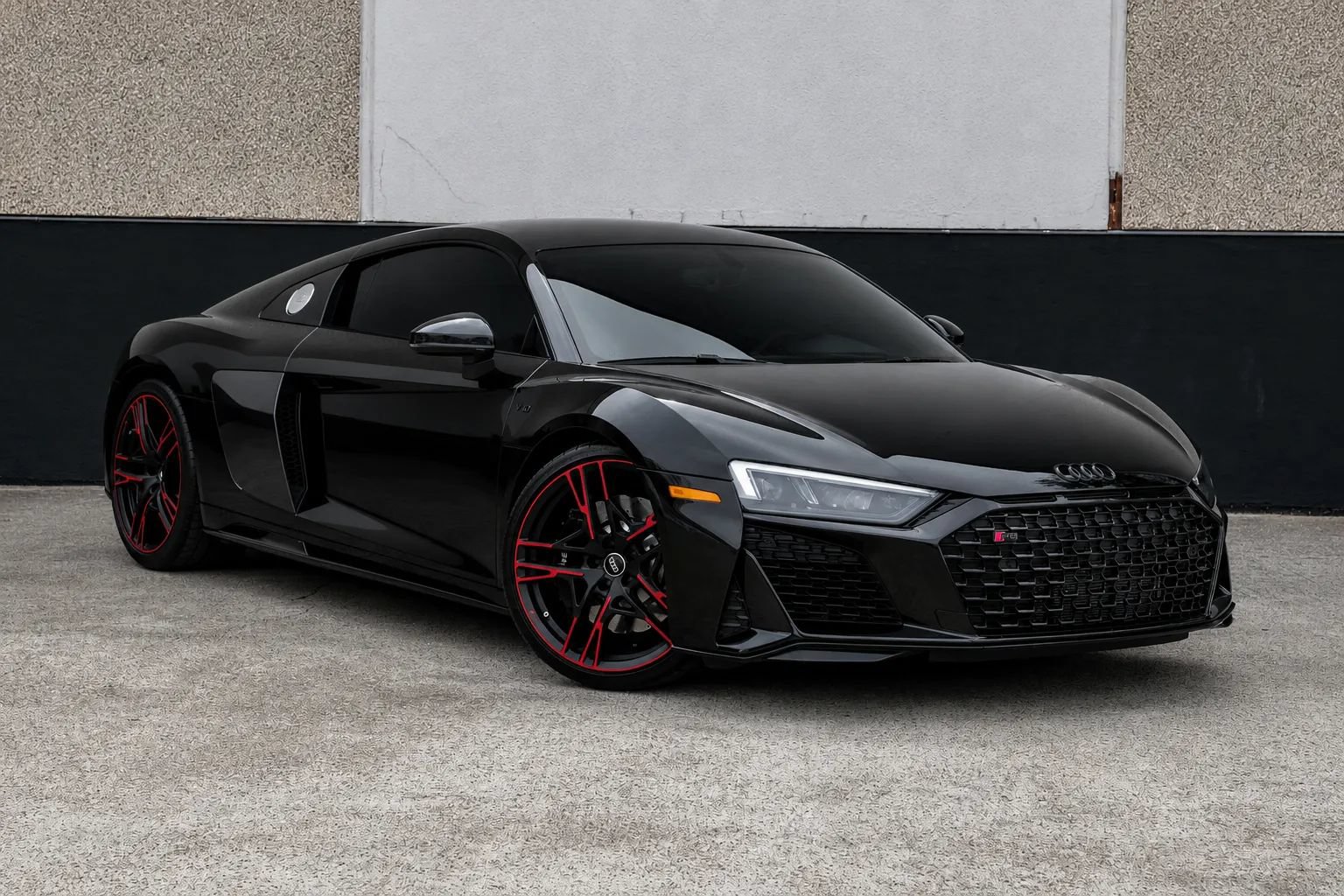 Used 2021 Audi R8 V10 RWD image 5