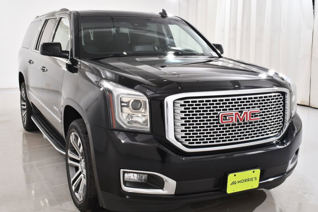 Used 2017 GMC Yukon XL Denali w/ Open Road Package AWD/4WD image 4