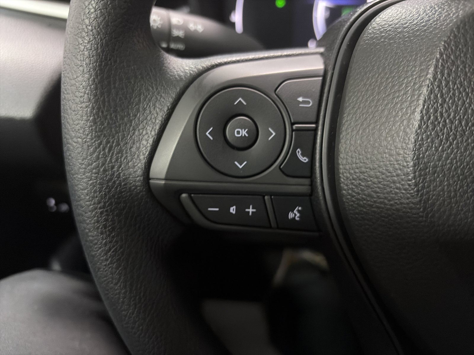 New 2026 Toyota Corolla LE w/ LE Premium Package FWD image 17