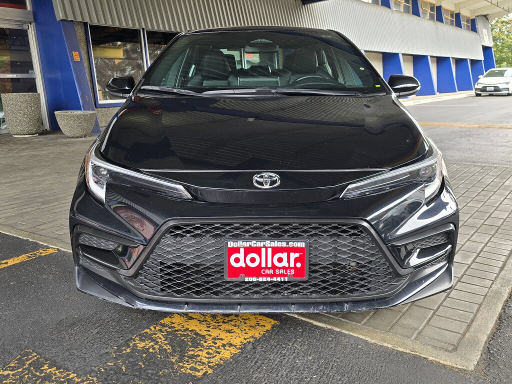 Used 2024 Toyota Corolla XSE FWD image 2