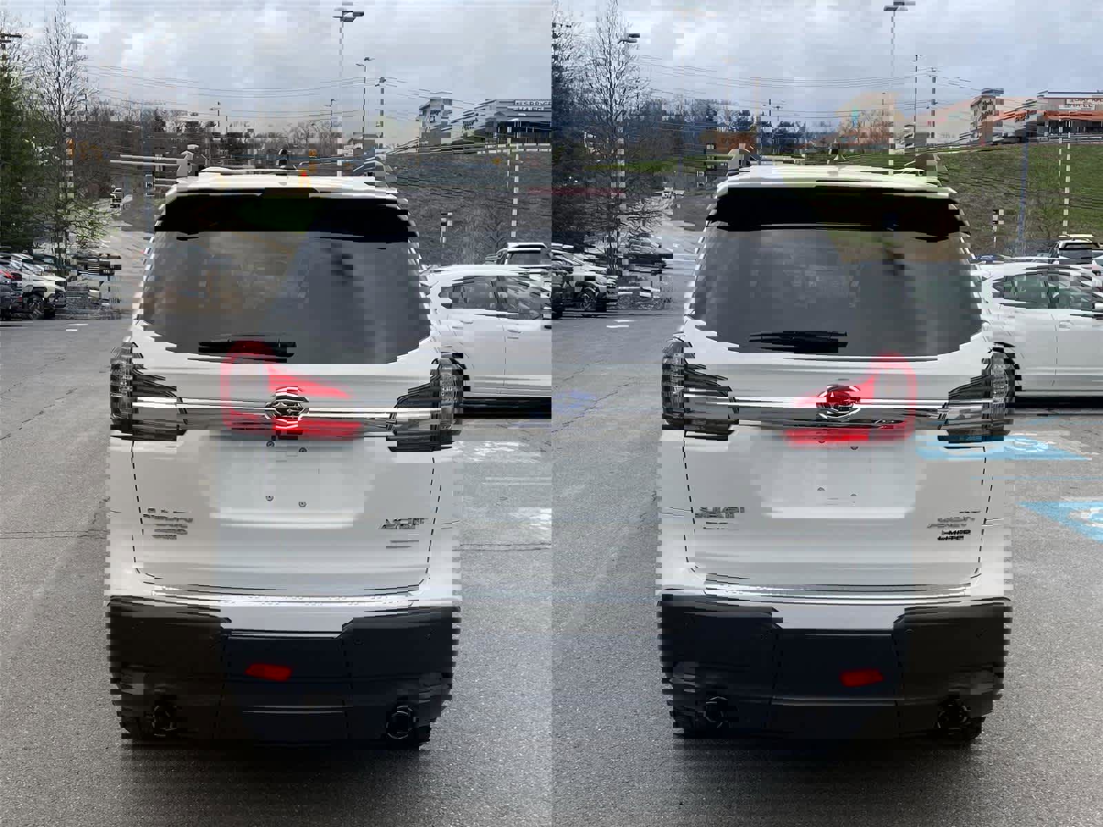 Used 2020 Subaru Ascent Limited w/ Popular Package #2A image 4