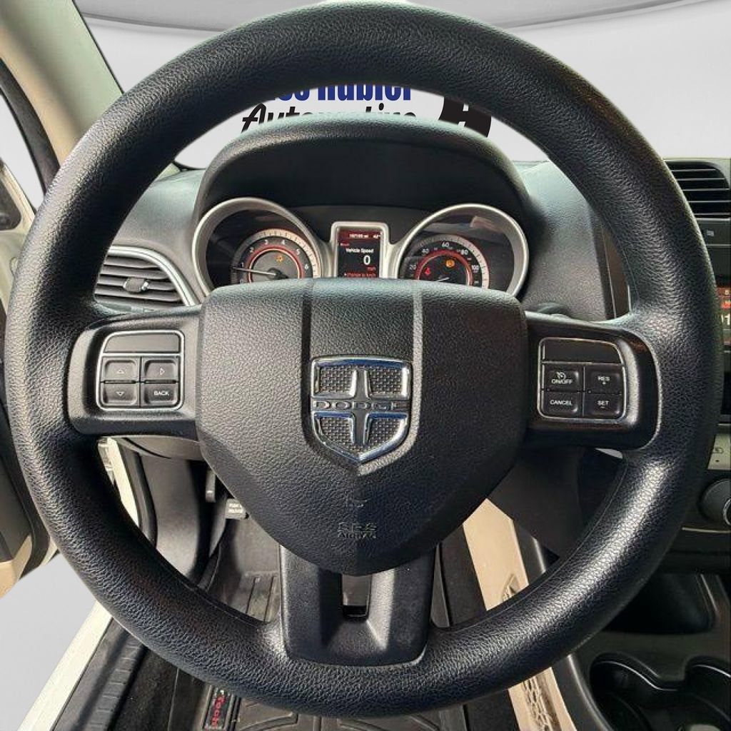 Used 2017 Dodge Journey SXT w/ Comfort/Convenience Group FWD image 13