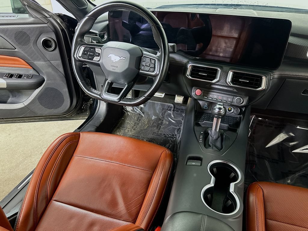 Used 2024 Ford Mustang GT Premium RWD image 17
