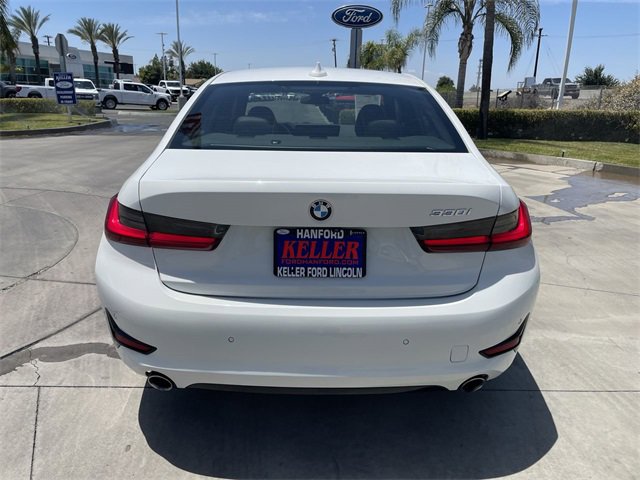 Used 2022 BMW 330i Sedan w/ Driving Assistance Package image 7