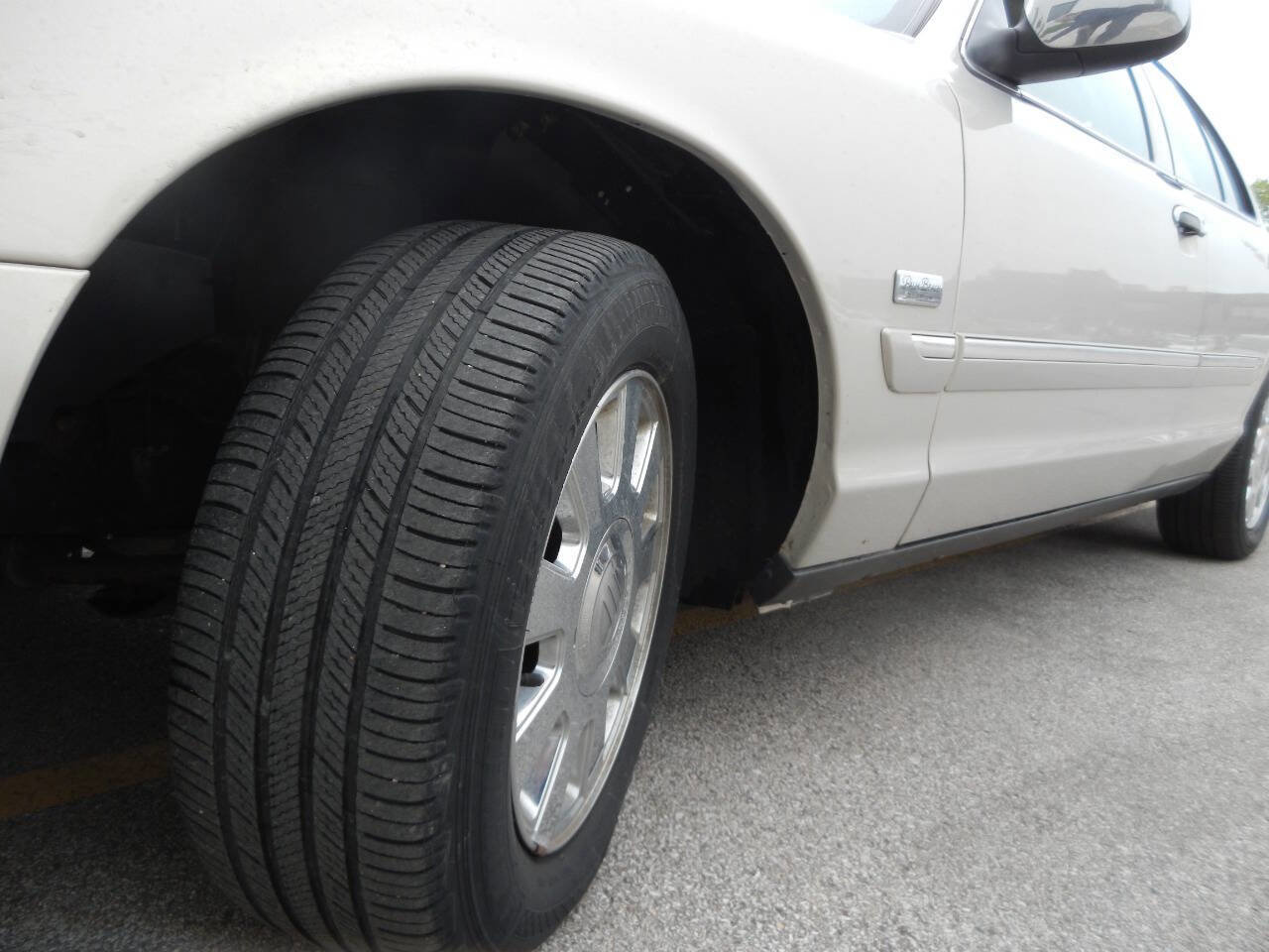Used 2008 Mercury Grand Marquis LS RWD image 15