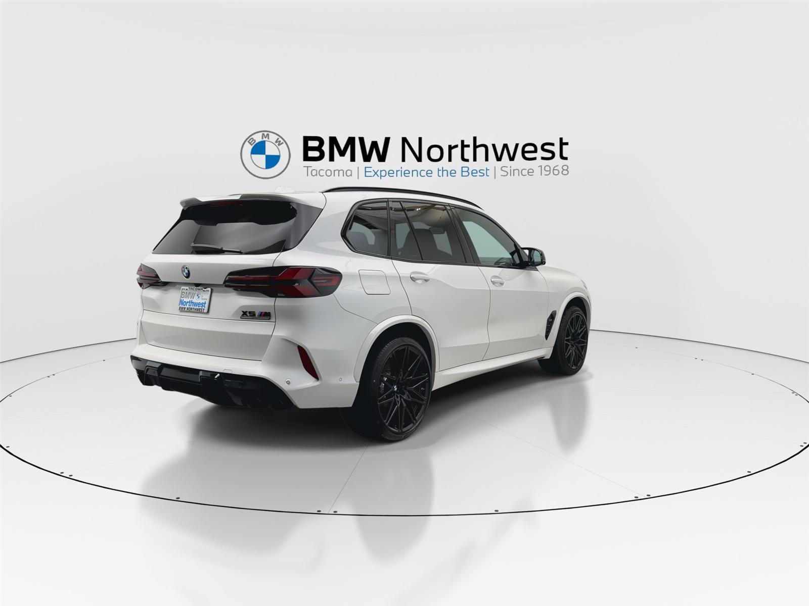 New 2026 BMW X5 M Competition image 3