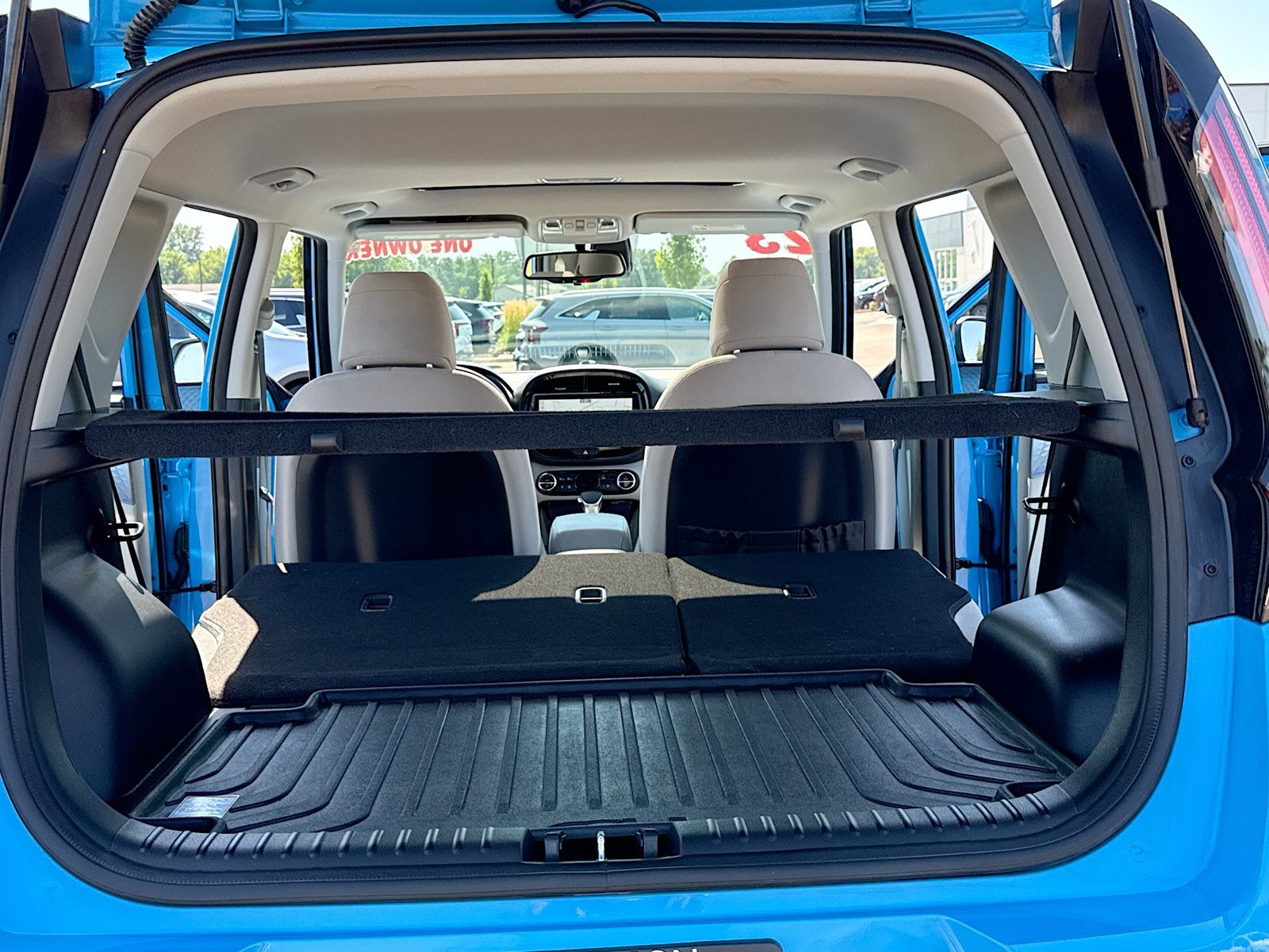 Used 2023 Kia Soul EX FWD image 7