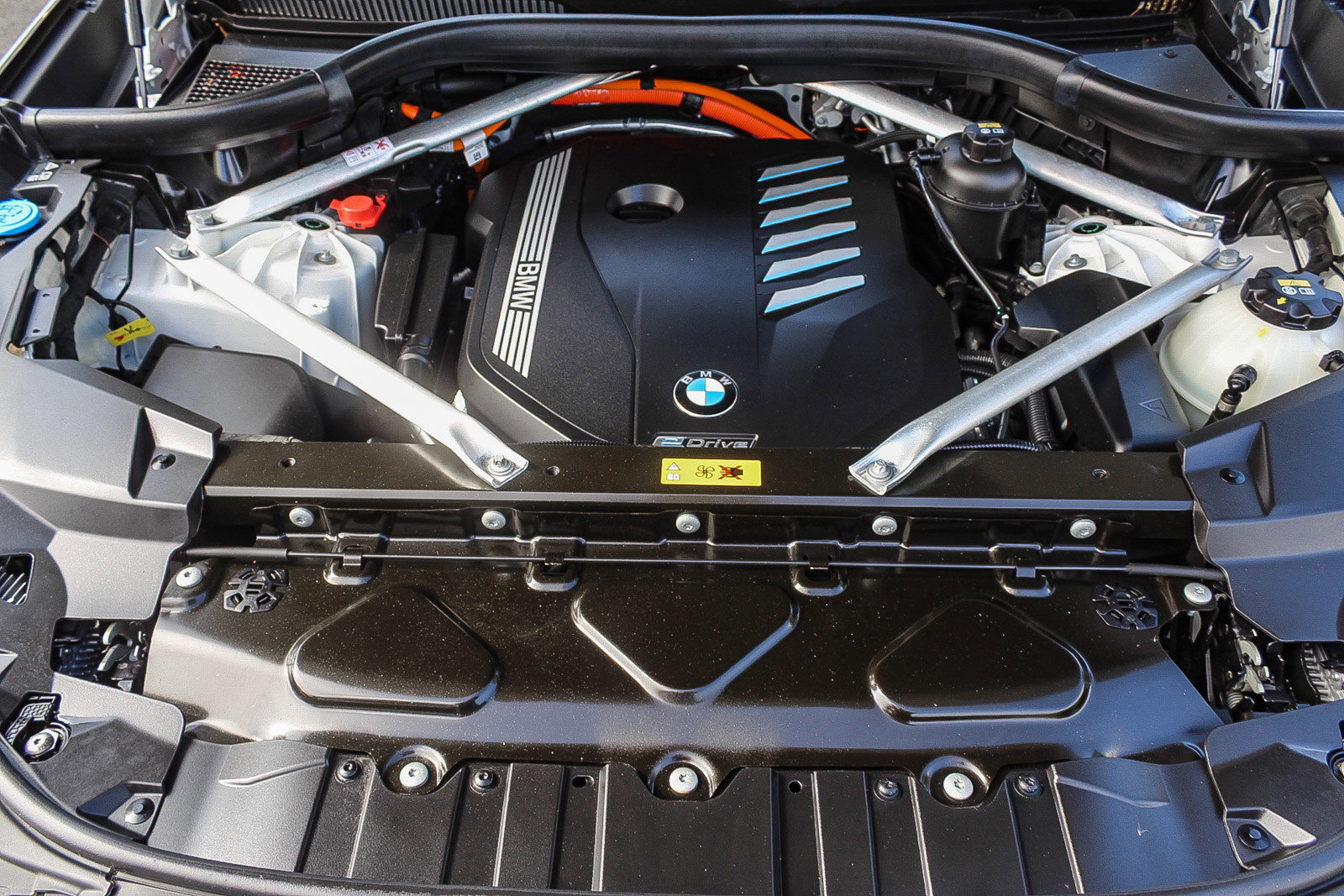 Used 2021 BMW X5 xDrive45e w/ Parking Assistance Package image 27