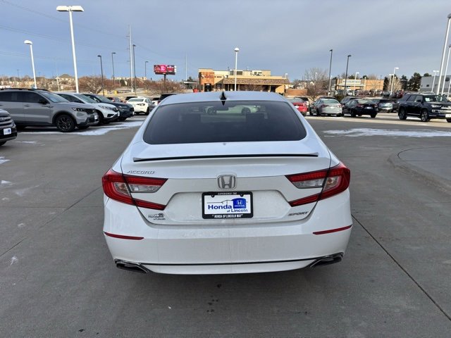 Used 2022 Honda Accord Sport image 6