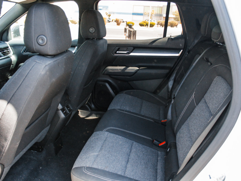 Used 2025 GMC Terrain Elevation AWD/4WD image 21