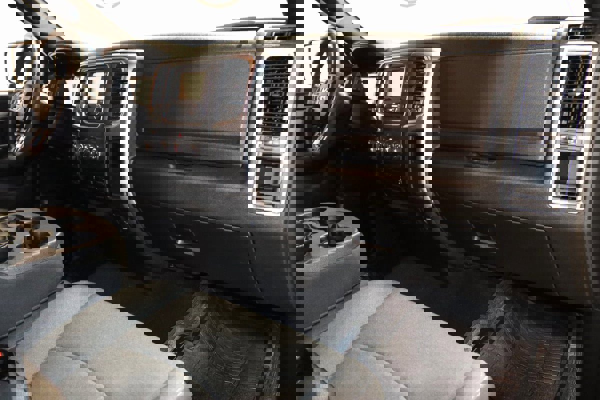 Used 2024 RAM 1500 Classic Warlock image 55