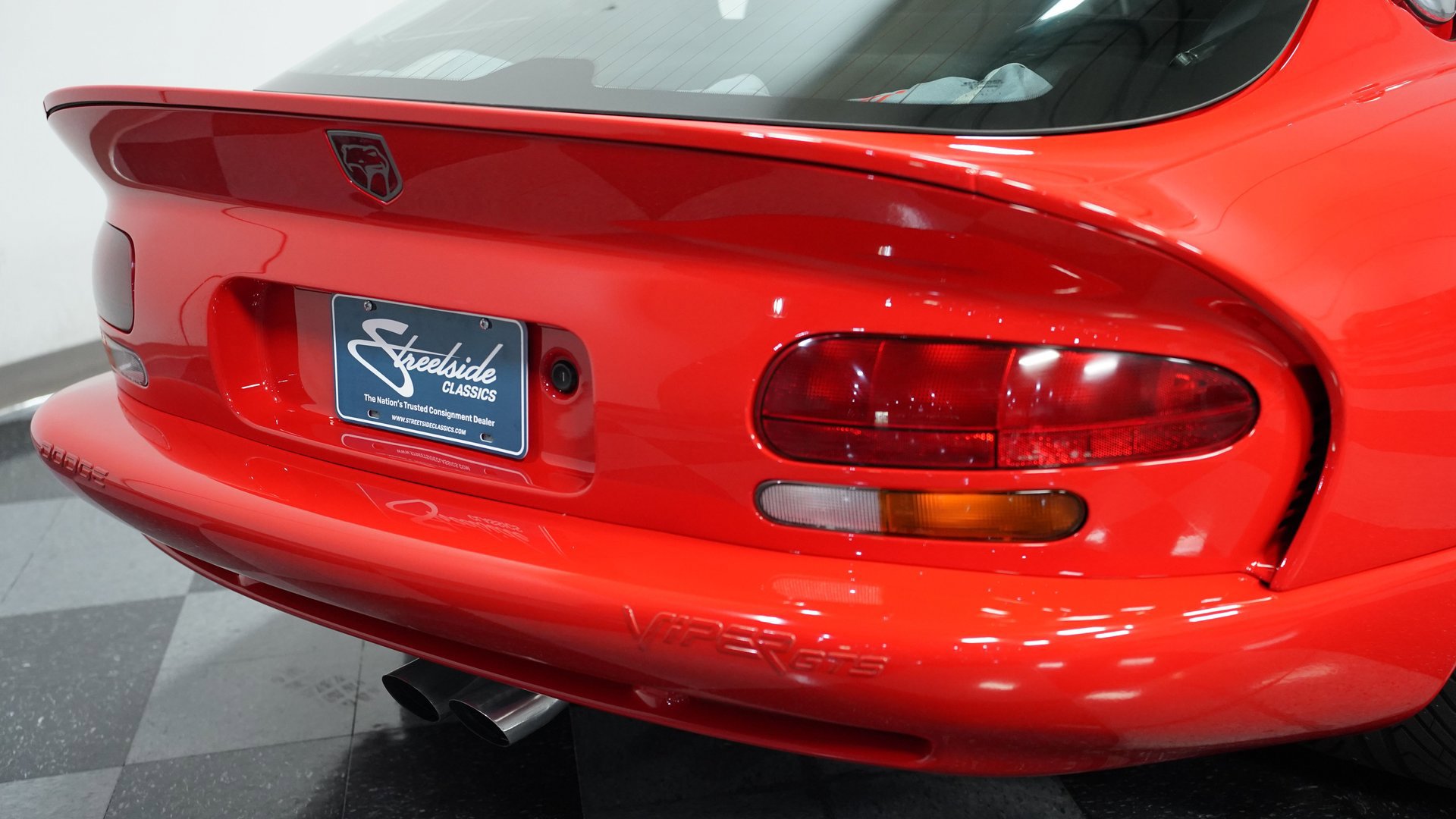 Used 2001 Dodge Viper GTS image 21