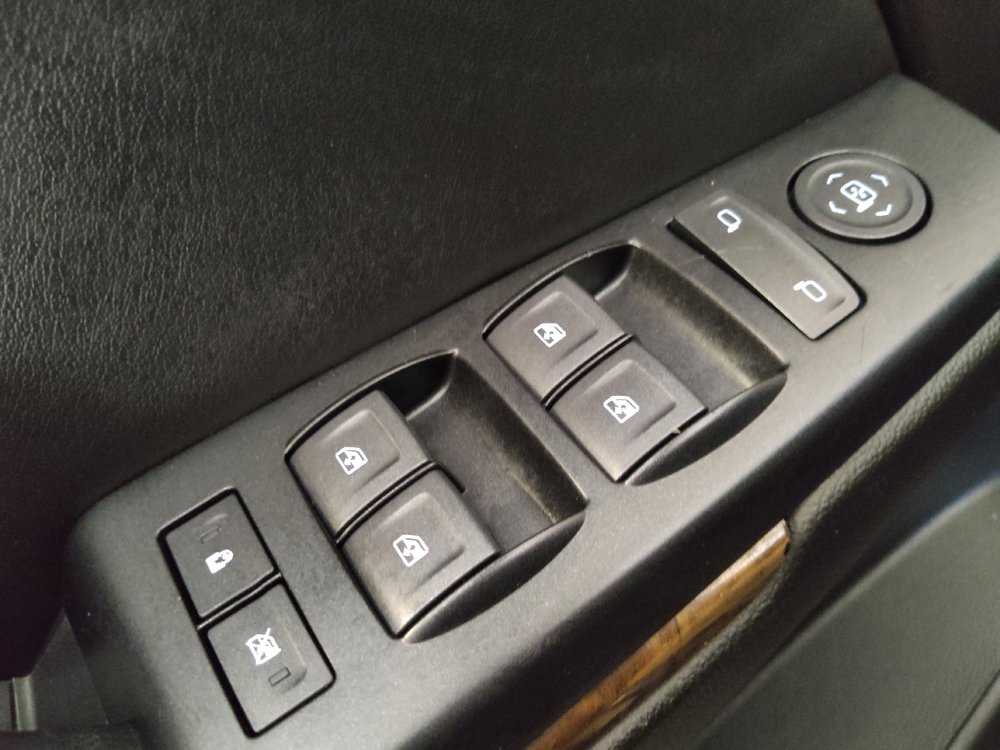 Used 2019 Chevrolet Tahoe LS RWD image 27
