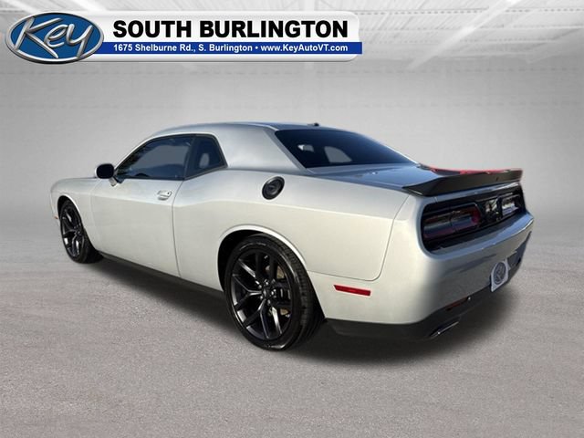 Used 2022 Dodge Challenger SXT w/ Blacktop Package RWD image 5