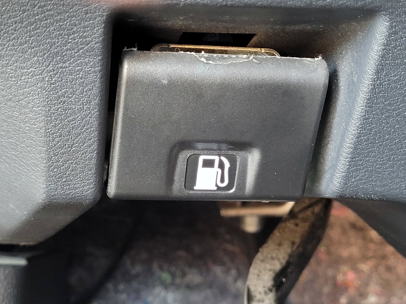 Used 2020 Nissan Altima 2.5 SR FWD image 9