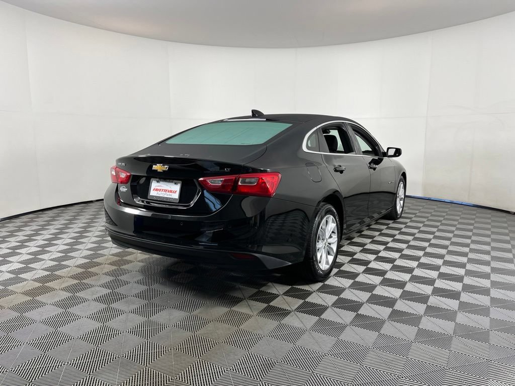 Certified 2025 Chevrolet Malibu LT FWD image 17