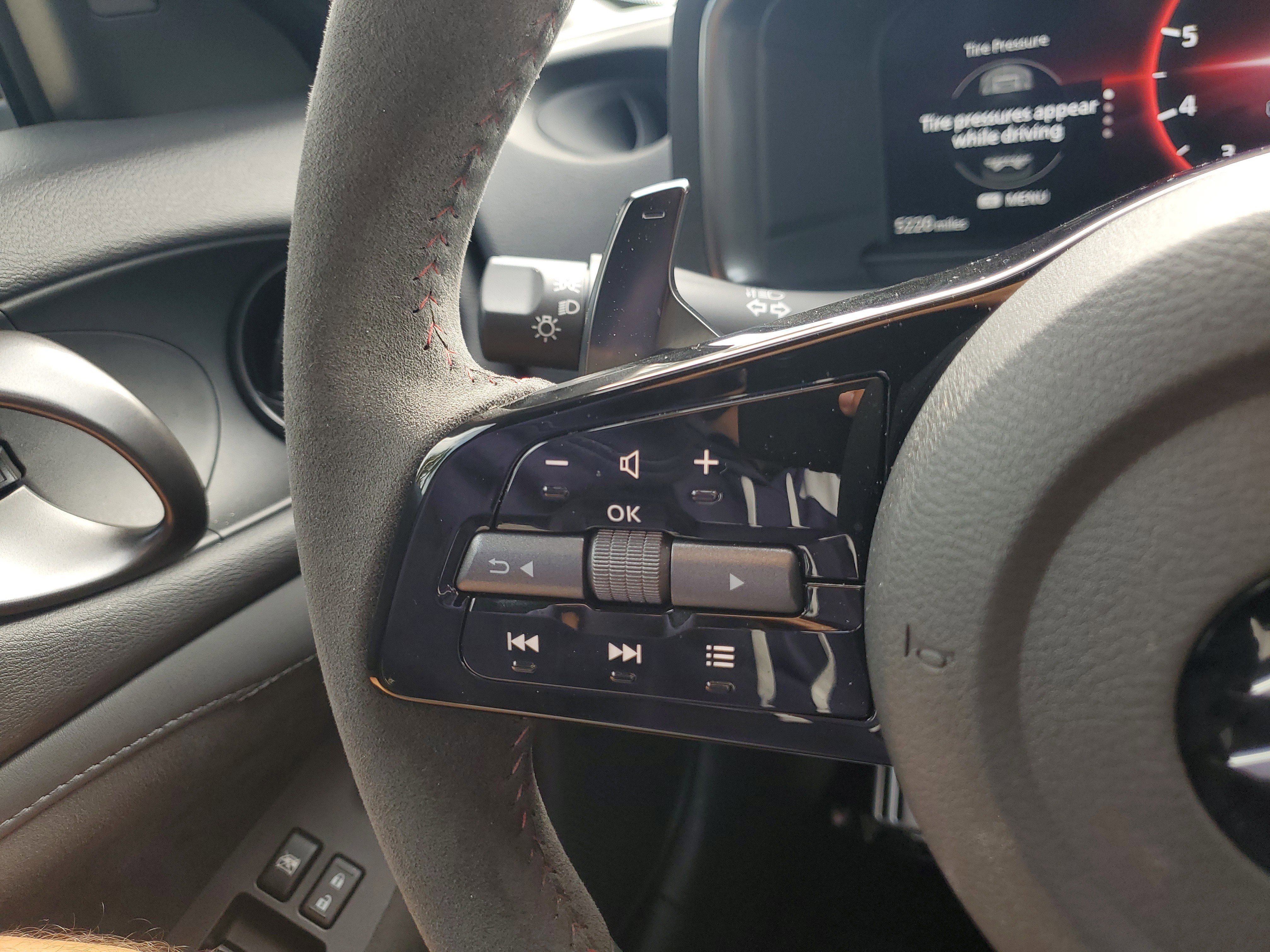 Used 2024 Nissan Z NISMO w/ Floor Mat Package image 21