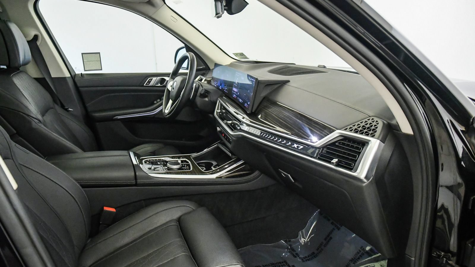 Certified 2024 BMW X7 xDrive40i AWD/4WD image 16