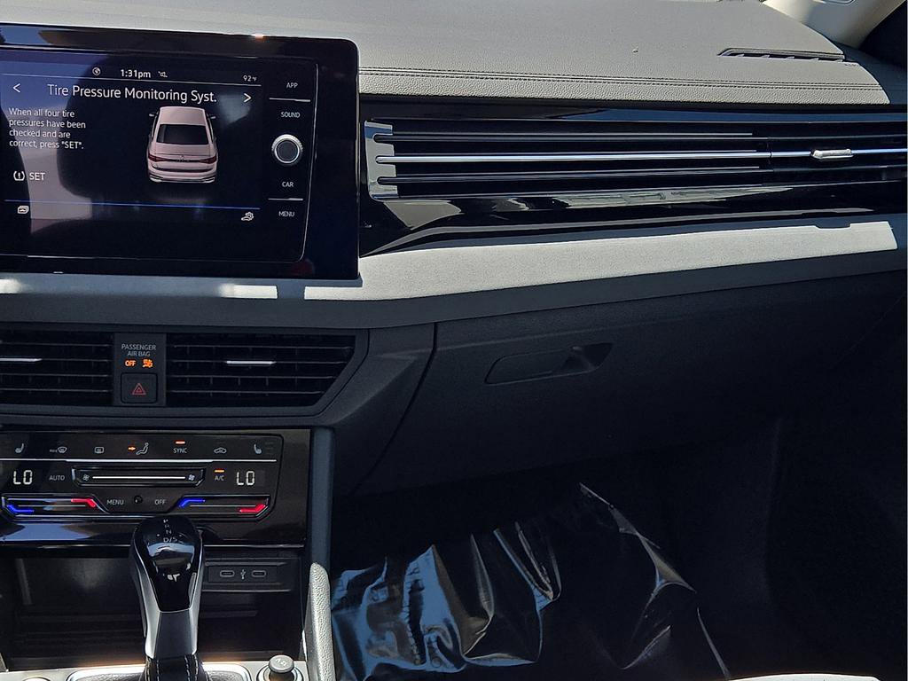 New 2026 Volkswagen Jetta SE FWD image 14
