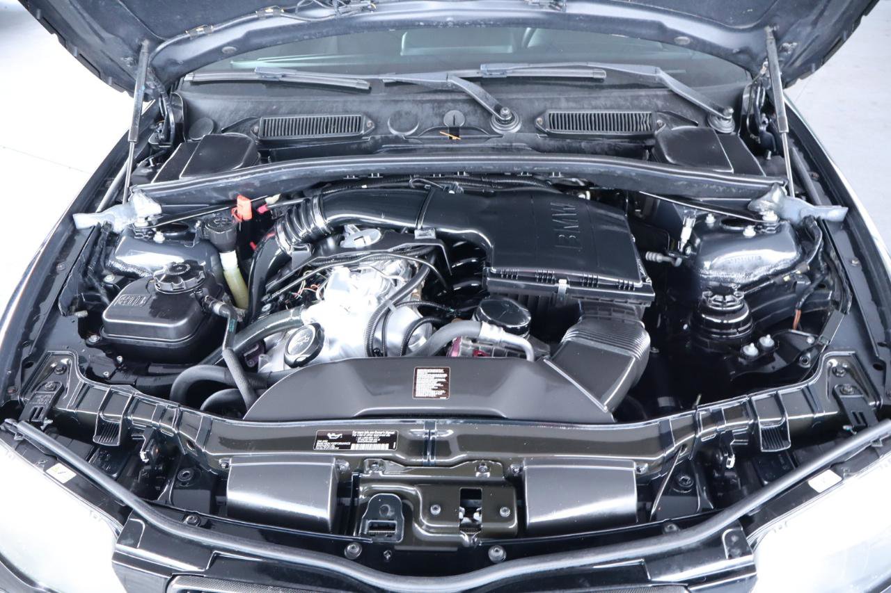Used 2012 BMW 135i Coupe RWD image 40