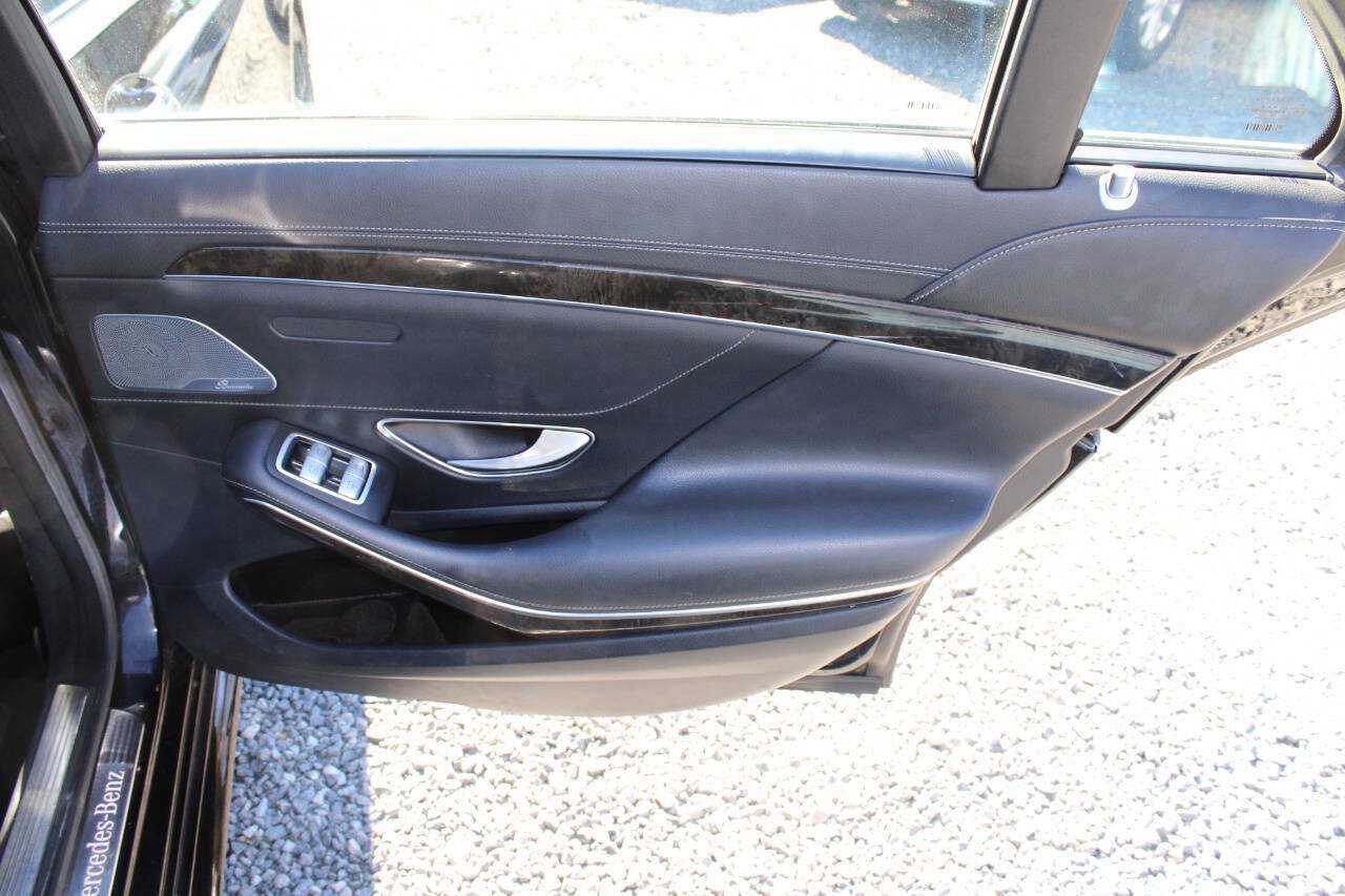 Used 2014 Mercedes-Benz S 550 Sedan image 24