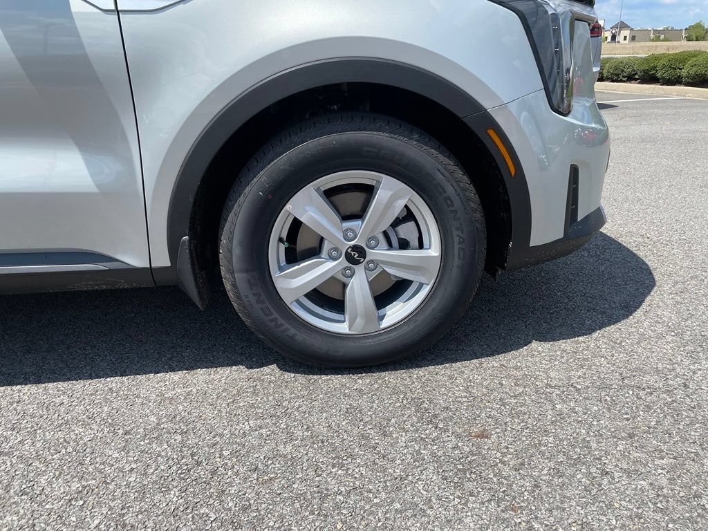 New 2026 Kia Sorento LX FWD image 32