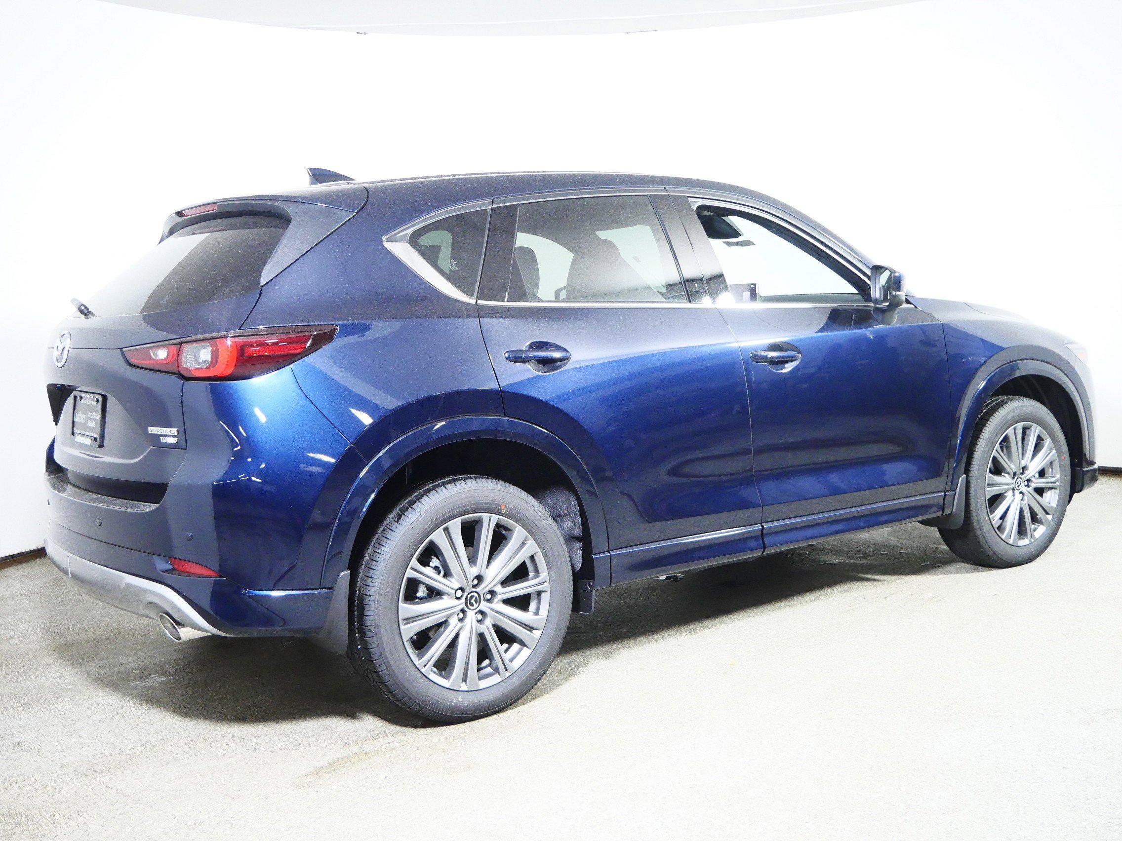 New 2025 MAZDA CX-5 Signature video 2