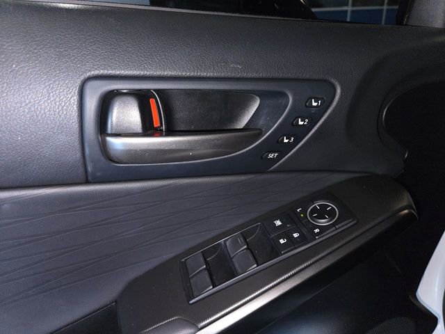 Used 2023 Lexus IS 350 F Sport w/ Navigation Package image 13