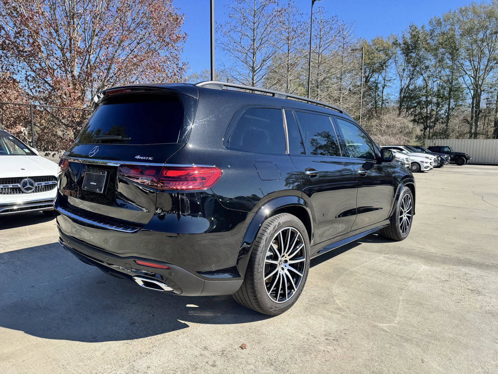 Certified 2026 Mercedes-Benz GLS 450 4MATIC image 28