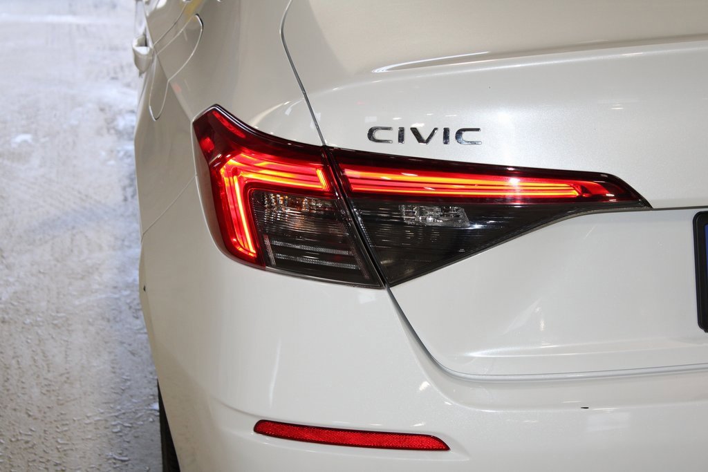 Used 2022 Honda Civic EX image 38