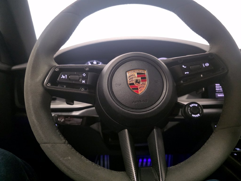 Certified 2024 Porsche 911 Carrera 4 GTS AWD/4WD image 21