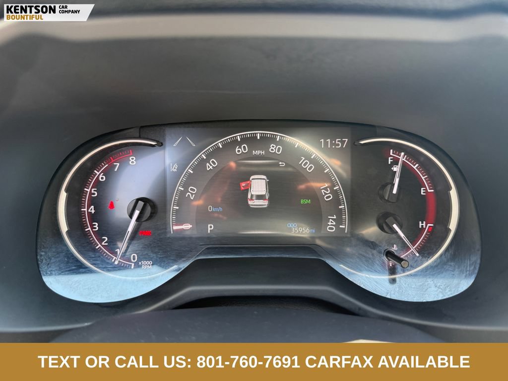 Used 2025 Toyota RAV4 XLE AWD/4WD image 14