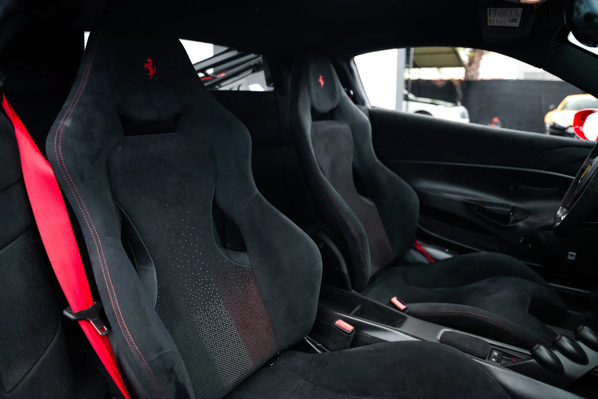 Used 2020 Ferrari 488 Pista Coupe RWD image 18