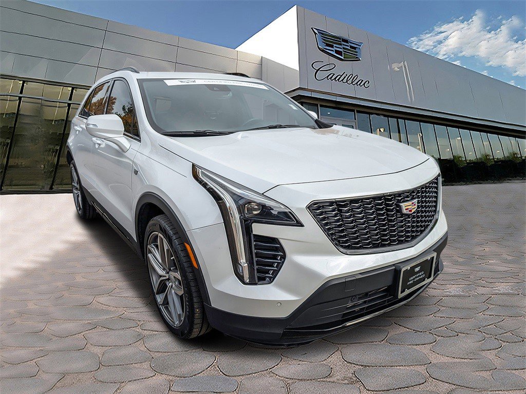 Certified 2021 Cadillac XT4 Sport w/ Cold Weather Package image 7