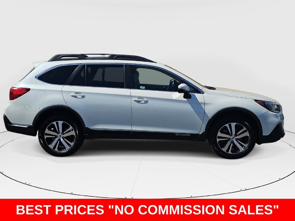 Used 2019 Subaru Outback 3.6R Limited AWD/4WD image 2