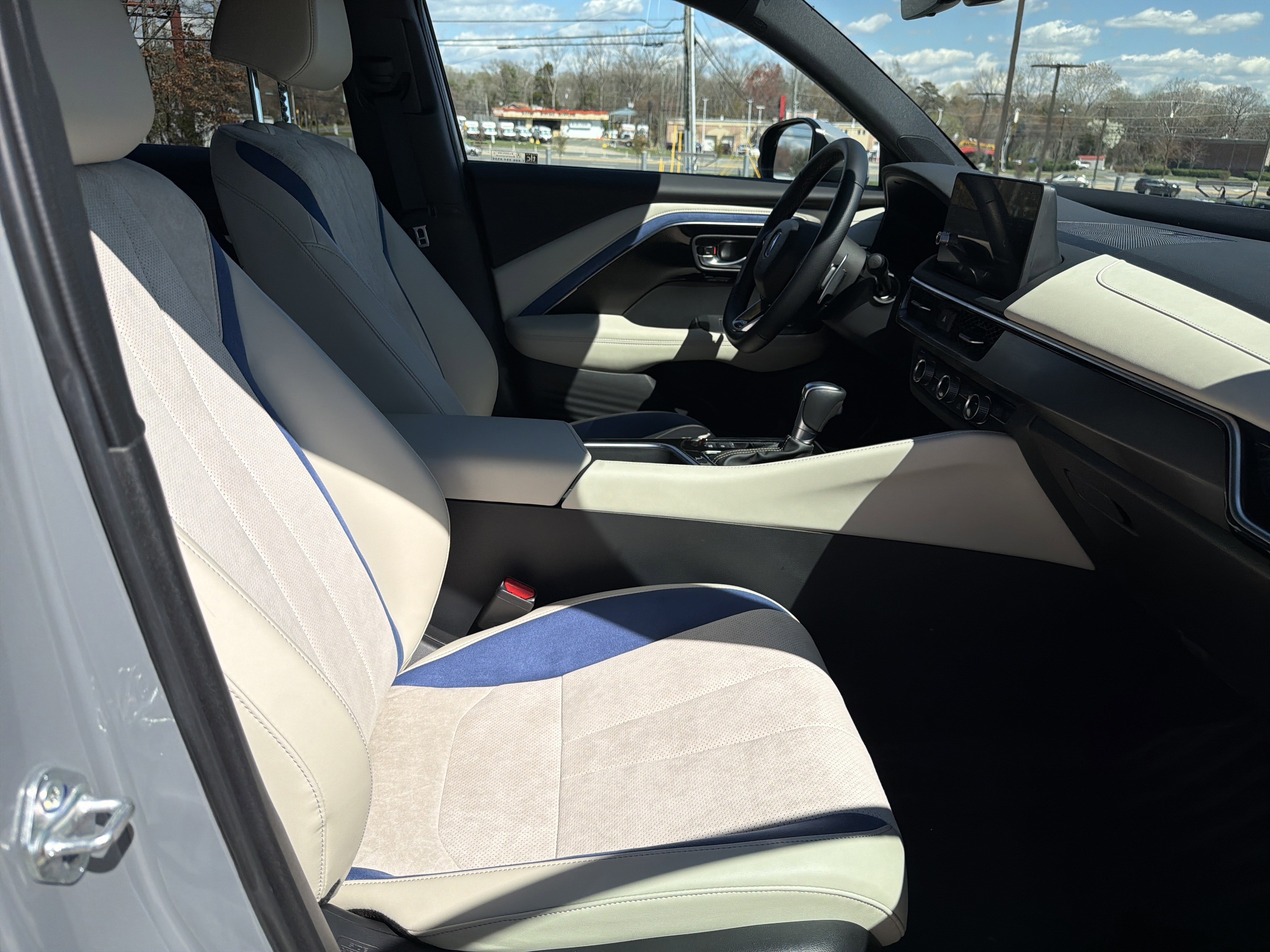 Used 2025 Acura ADX A-Spec image 33