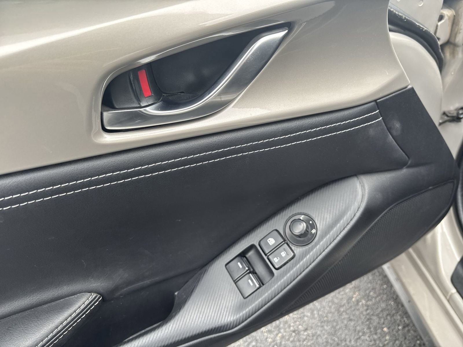 Used 2023 MAZDA MX-5 Miata Club image 13