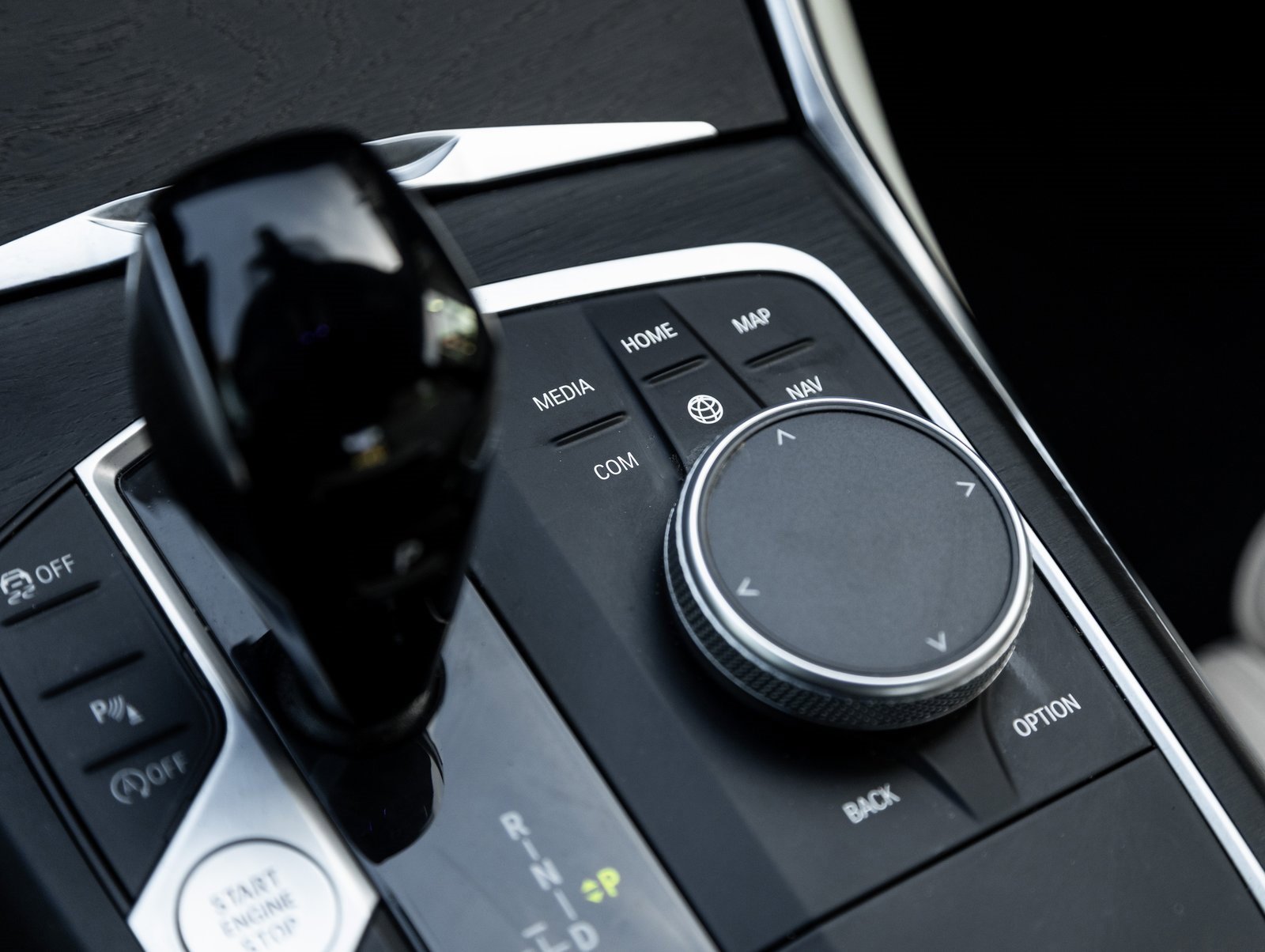 Used 2022 BMW 330i Sedan w/ Premium Package image 27