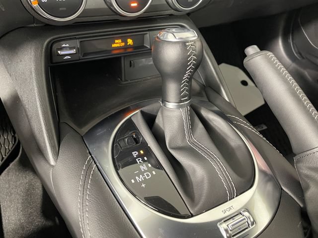 Used 2025 MAZDA MX-5 Miata RF Grand Touring w/ Weather Package RWD image 11